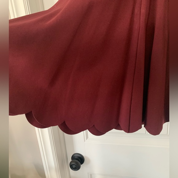 Women’s burgundy scalloped hem dress - Picture 3 of 4